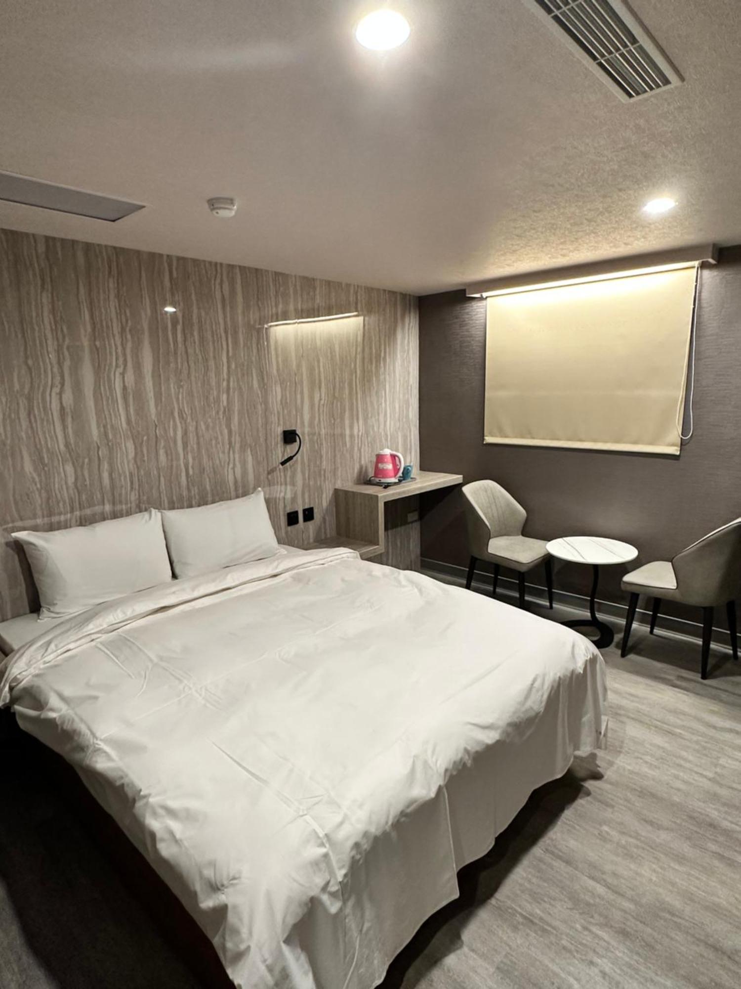 Golden Home Hotel Taipeh Exterior foto